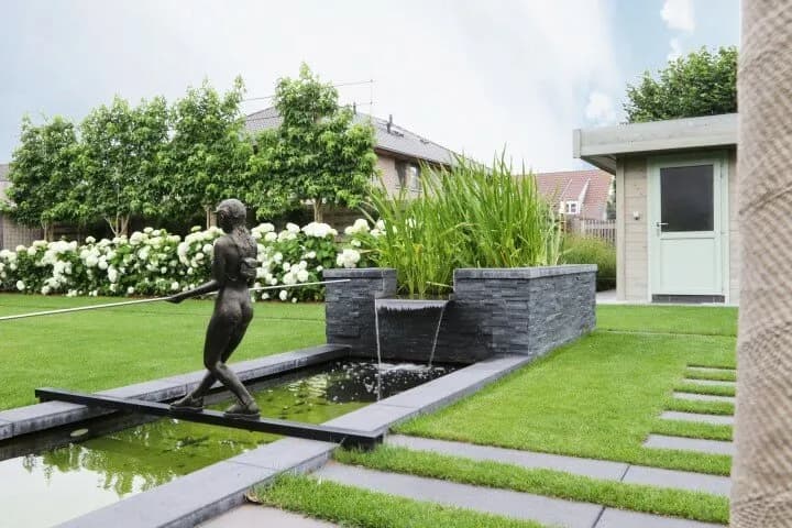 Over Valenkamp Tuinonderhoud